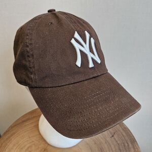 NY Yankees Baseball Clean Up Brown Dad Cap with White Logo,  Adjustable